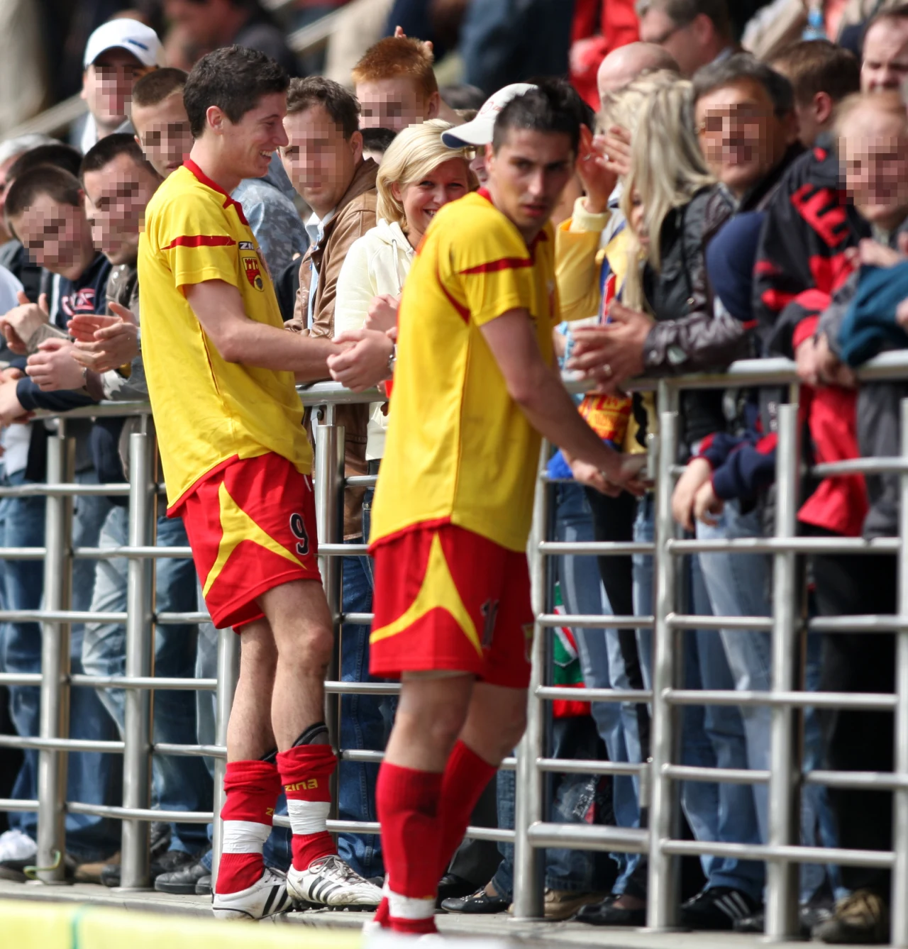 Ta blondynka to Anna Lewandowska (wówczas Stachurska) Ta blondynka to Anna Lewandowska (wówczas Stachurska)