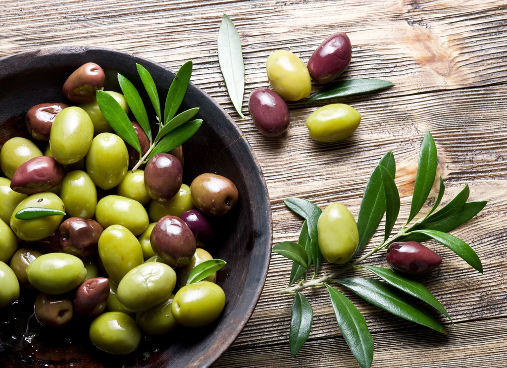 Preparaty z liści oliwnych zalecane są osobom po przebytej ciężkiej chorobie, która wiąże się ze znacznym osłabieniem naturalnej bariery odporności