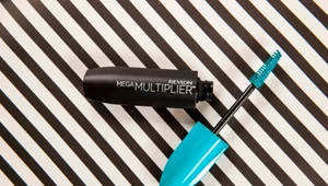 Revlon Mega Multiplier Mascara