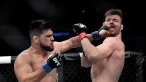 Kelvin Gastelum (z lewej) i Michael Bisping