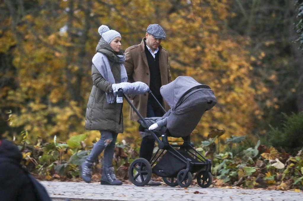 Paulina Sykut z mężem i córką Paulina Sykut z mężem i córką