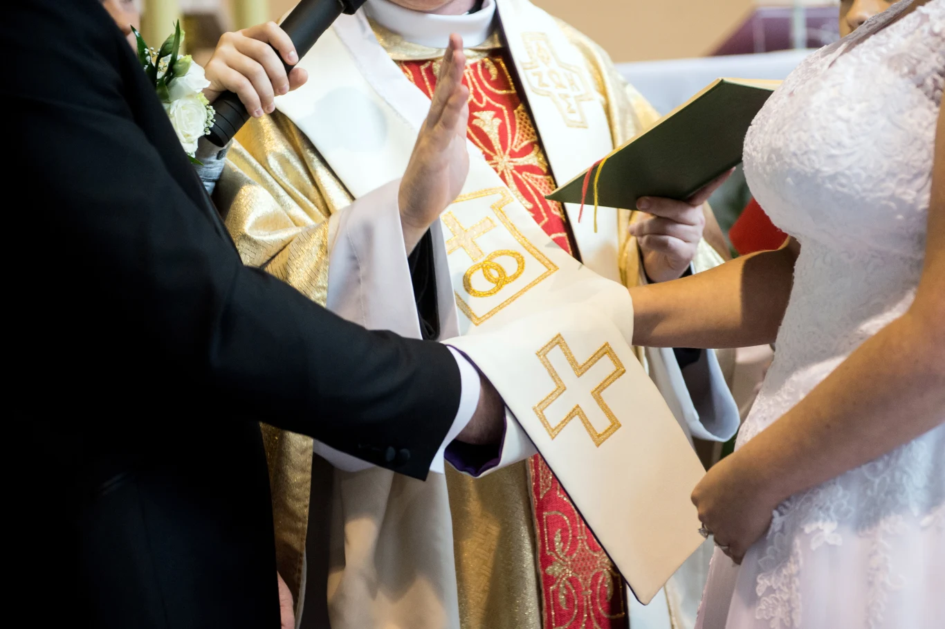 Ślub kościelny; zdj. ilustracyjne Ślub kościelny; zdj. ilustracyjne