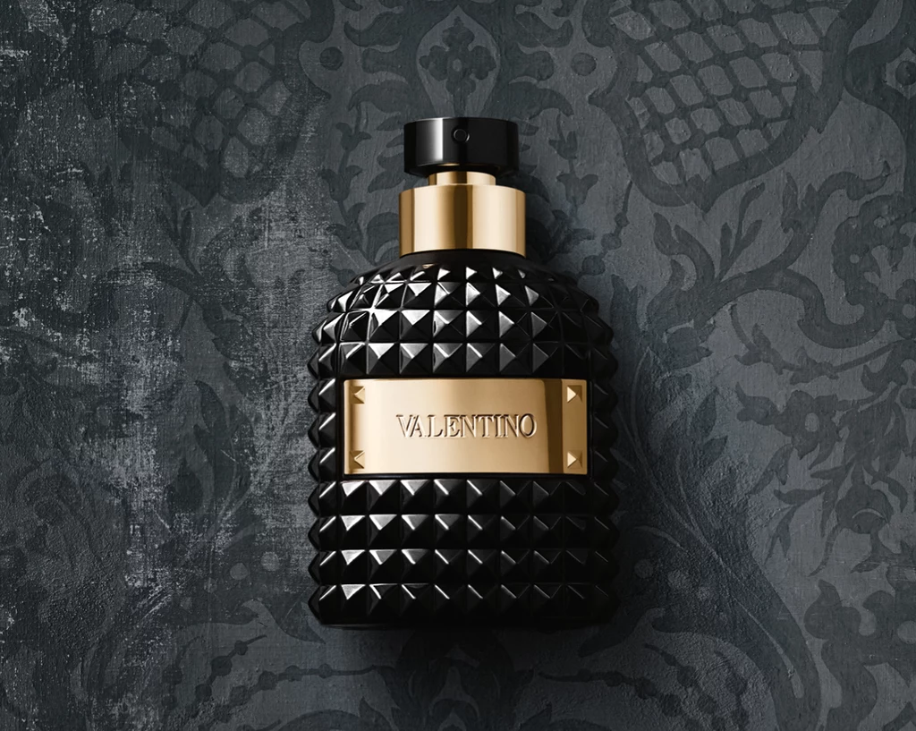 ​Valentino Uomo Noir Absolu