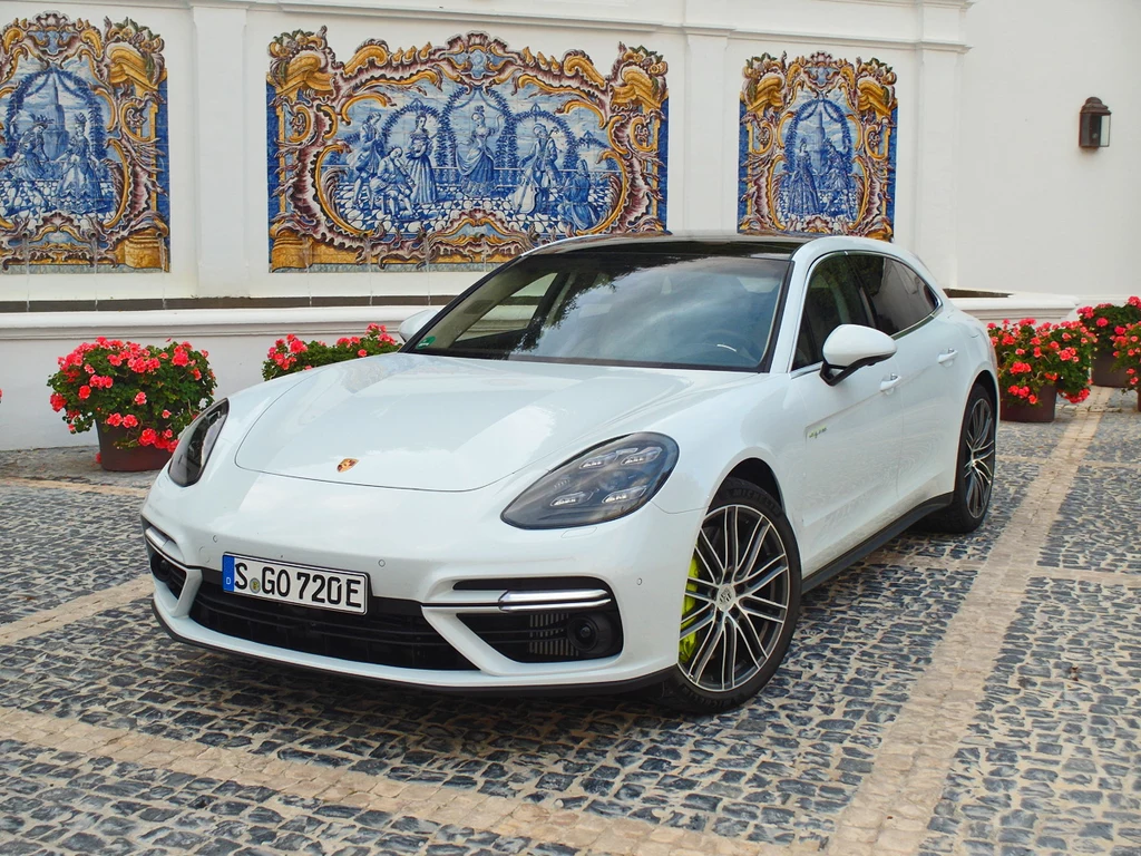 Porsche Panamera Turbo S E-Hybrid Sport Turismo