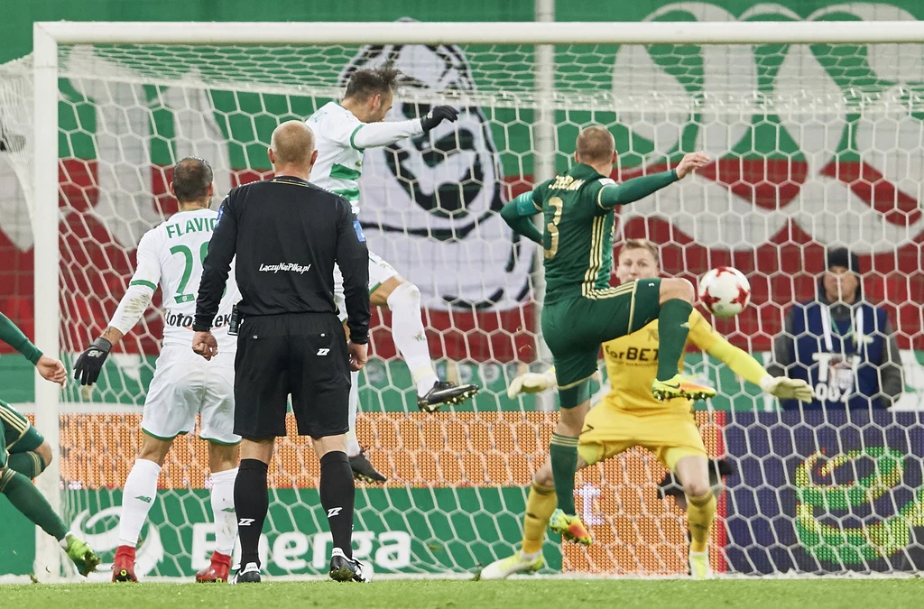 Marco Paixao zdobywa bramkę dla Lechii Gdańsk Marco Paixao zdobywa bramkę dla Lechii Gdańsk