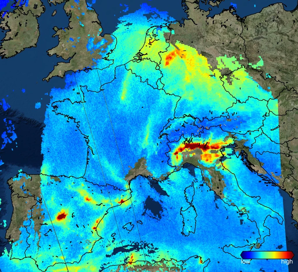 Stężenie dwutlenku azotu w atmosferze nad Europą - obraz z Sentinela 5P