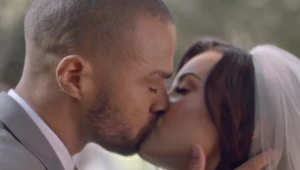 Jesse Williams i Demi Lovato w teledysku "Tell Me You Love Me"