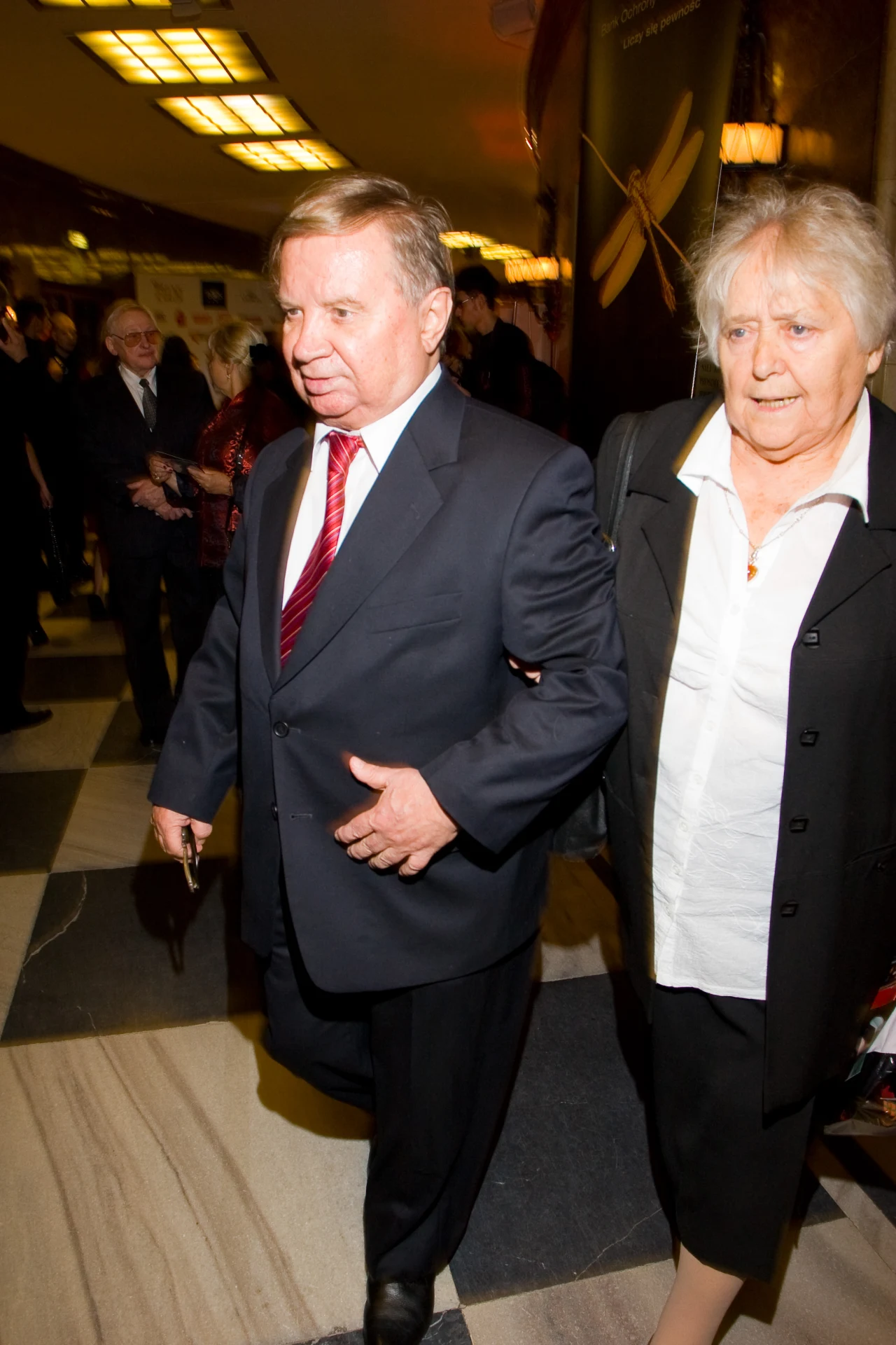 Roman Kłosowski ze zmarłą żoną, 2008 r.