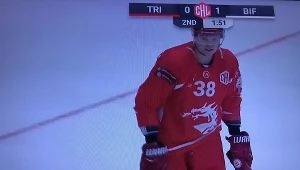 Aron Chmielewski schodzi z tafli po karze