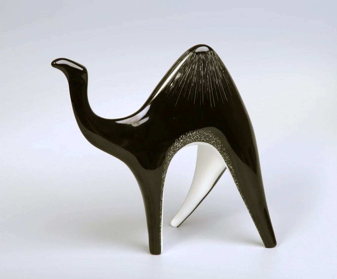 Figurki z Ćmielowa to najpiękniejsze polskie bibeloty