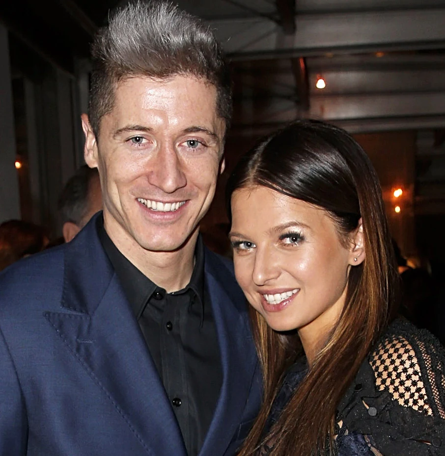 Anna i Robert Lewandowscy wybrali się na imprezę