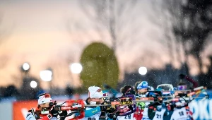 Weronika Nowakowska (z lewej)