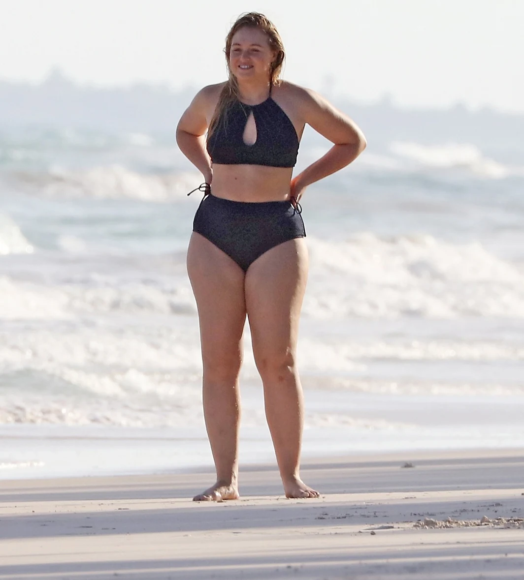 Iskra Lawrence Iskra Lawrence