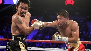 Manny Pacquiao (z lewej)