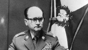 Generał Wojciech Jaruzelski: "Autoagresja narastała"