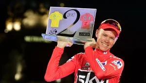 Chris Froome świętuje triumf we Vuelcie