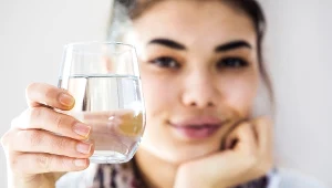 Już nie piję rano wody z cytryną. Zamieniłam ją na ten dodatek, który pomaga schudnąć