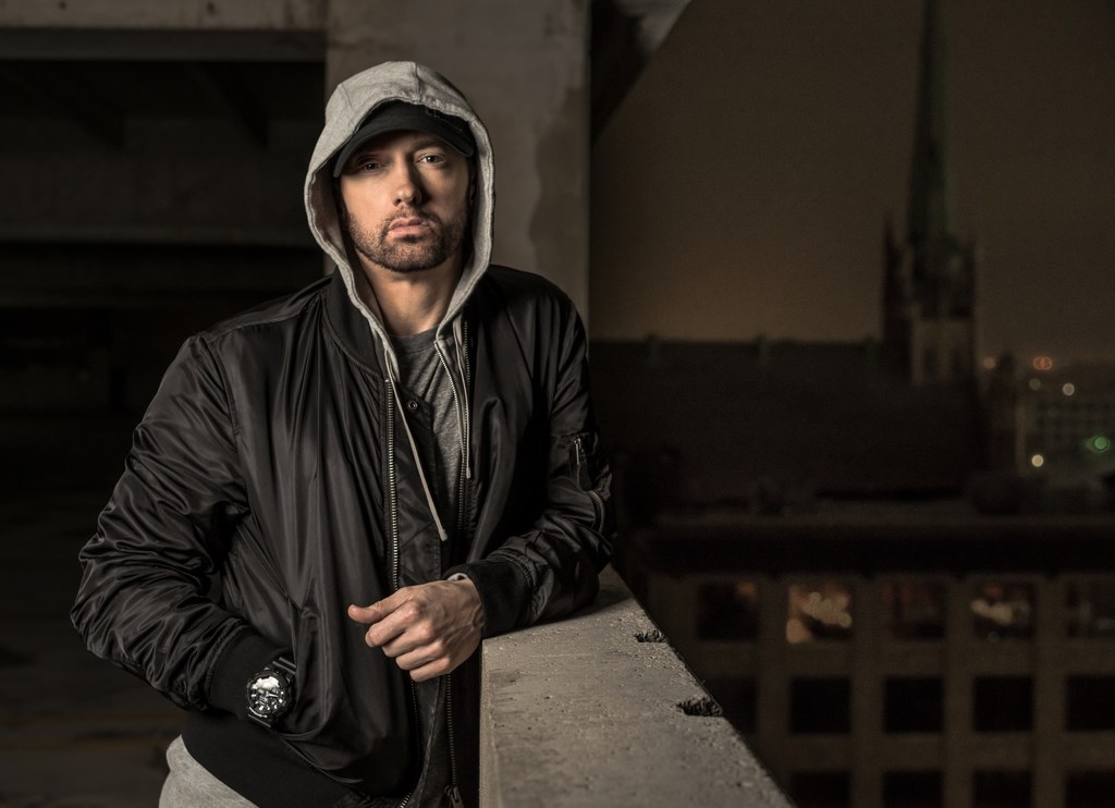 Eminem prezentuje album "Revival"