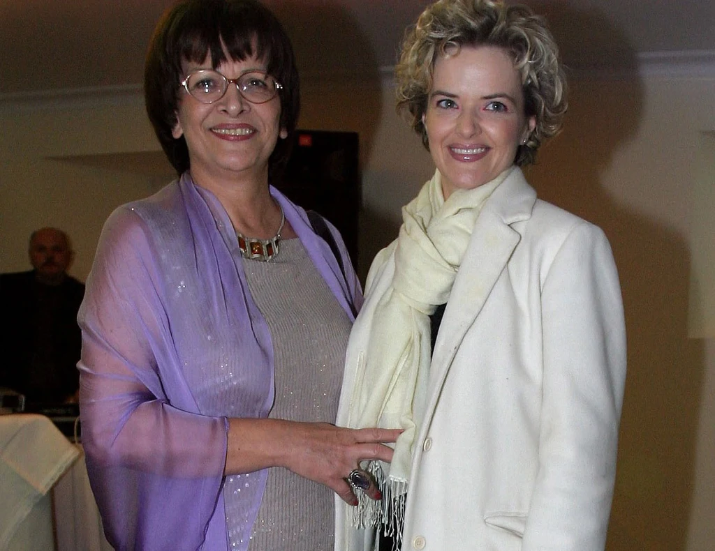 Monika Zamachowska z mamą (2004 r.)