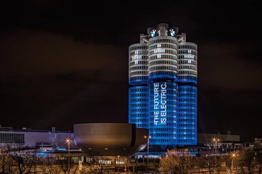 BMW staje się elektryczne...