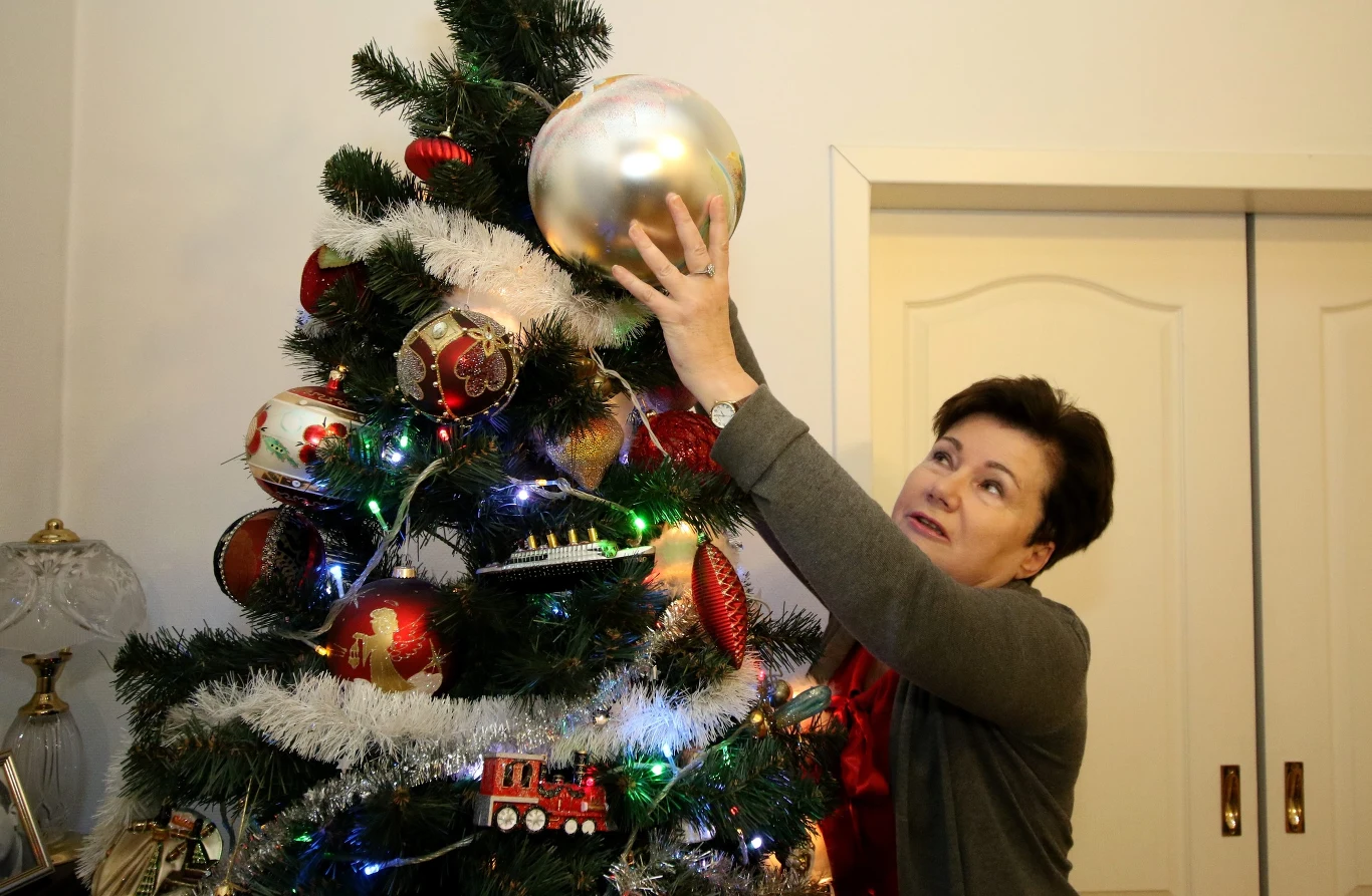 Hanna Gronkiewicz-Waltz z choinką Hanna Gronkiewicz-Waltz z choinką