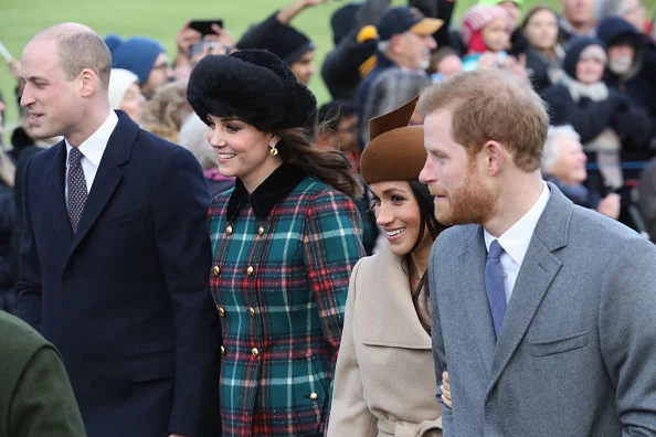 Obecni na niej byli książę Harry i Meghan a także książę William z księżną Catherine, która jest w trzeciej ciąży. Obecni na niej byli książę Harry i Meghan a także książę William z księżną Catherine, która jest w trzeciej ciąży.