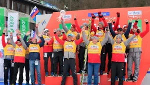 Polska ekipa w Planicy po triumfie w Pucharze Narodów