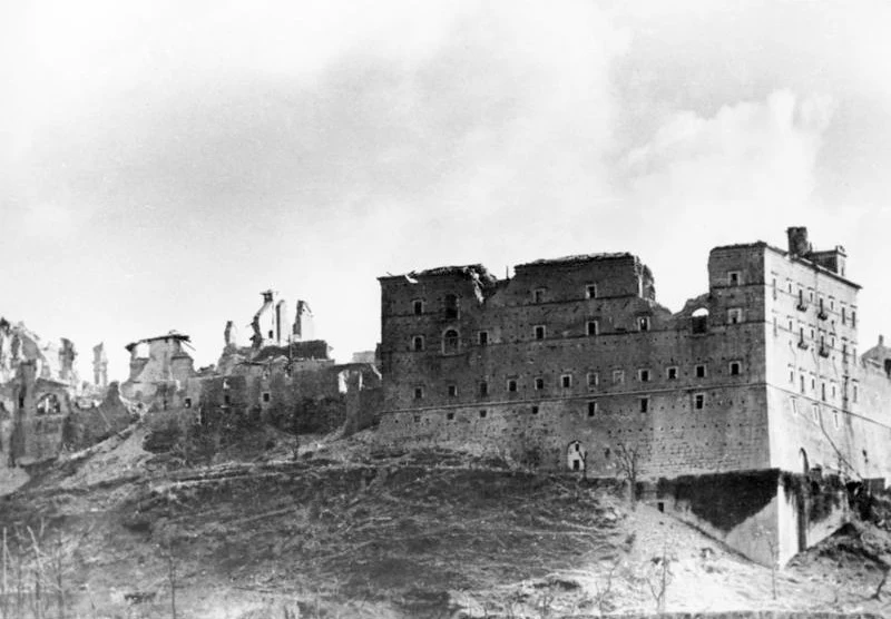 Ruiny klasztoru na Monte Cassino