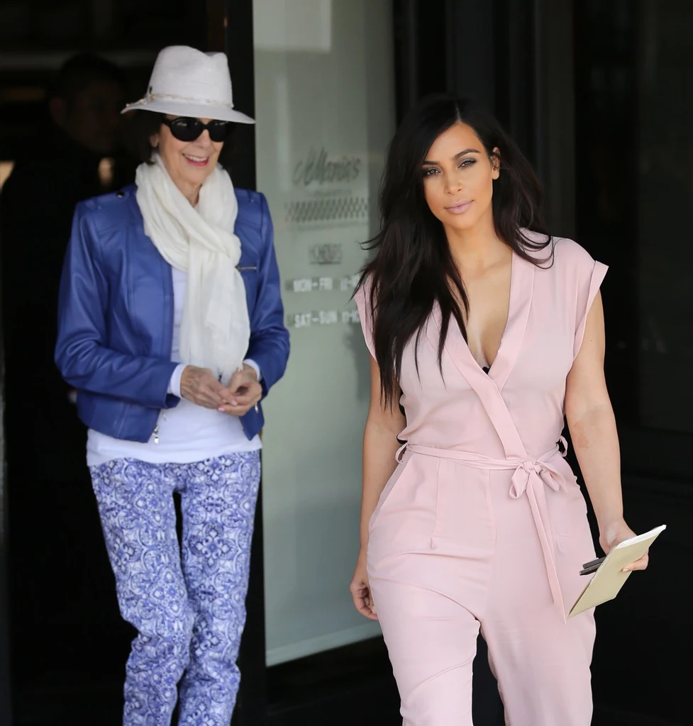 Kim Kardashian z babcią