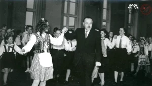 Bolesław Bierut podczas balu noworocznego