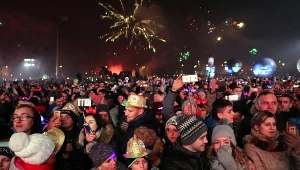 Publiczność wita Nowy Rok podczas Sylwestra Marzeń z Dwójką