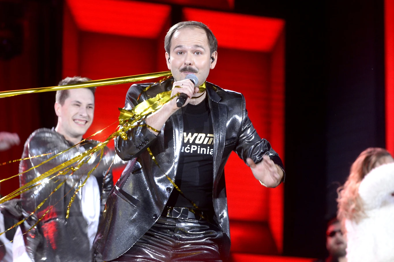 Sławomir zaśpiewał swój przebój "Miłość w Zakopanem". Sławomir zaśpiewał swój przebój "Miłość w Zakopanem".