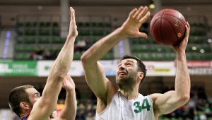 Zawodnik Stelmetu BC Zielona Góra Adam Hrycaniuk