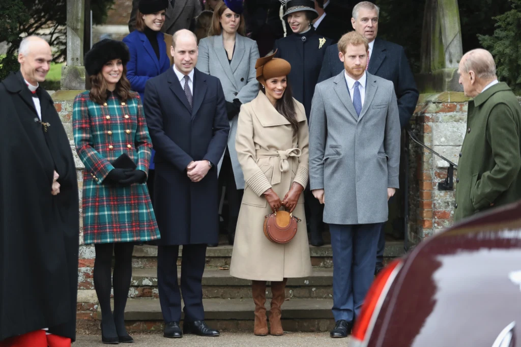 Wraz z królową świętowali księżna Kate, książę William oraz książę Harry ze swoją narzeczoną Meghan Markle 