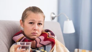 Czego nie można po usunięciu migdałków? Trzeba pilnować nie tylko diety