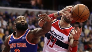 Marcin Gortat (z prawej) w poprzednim meczu walczył z Kyle'em O'Quinnem #9 z New York Knicks.