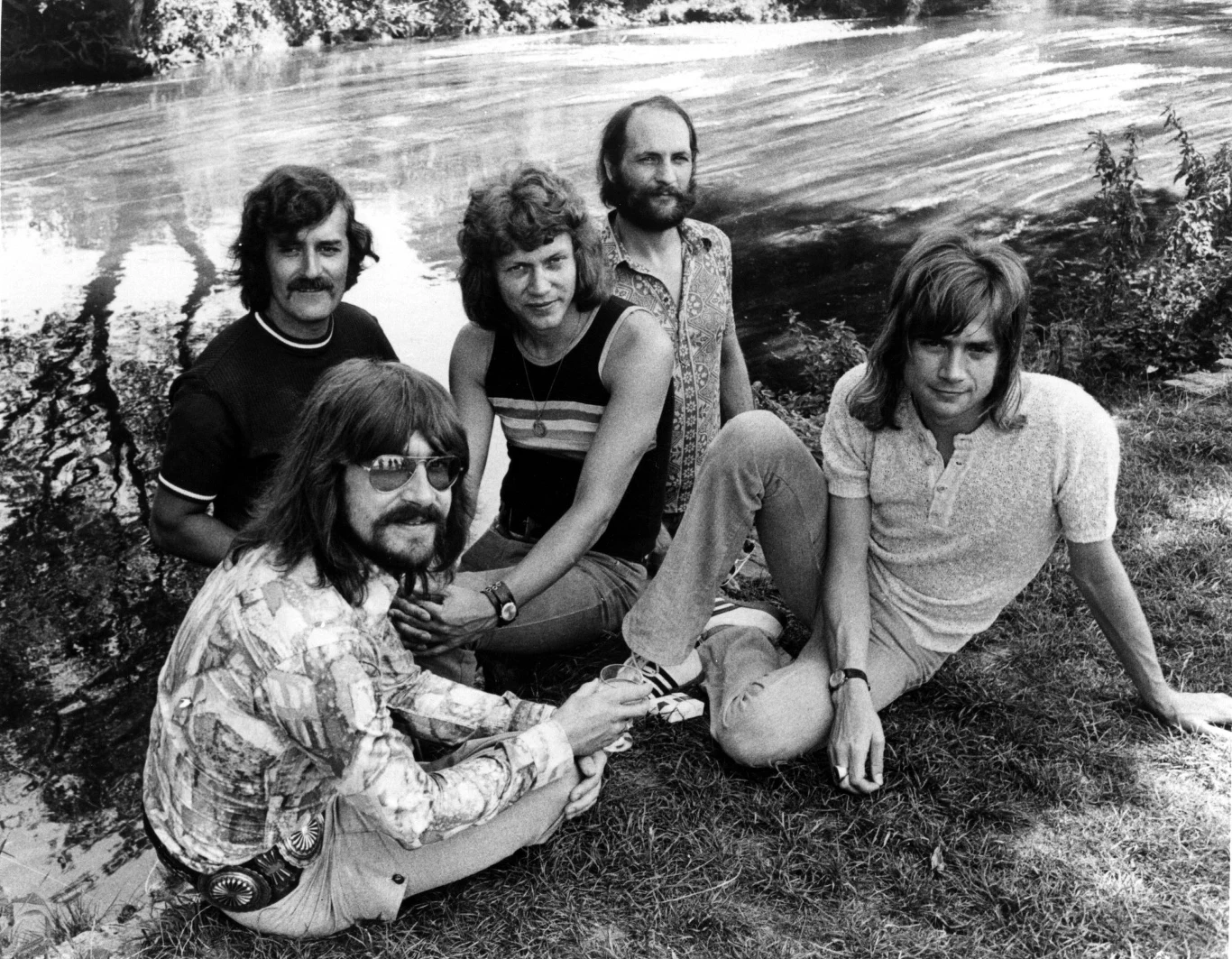 Ray Thomas (u góry z lewej) w składzie The Moody Blues Ray Thomas (u góry z lewej) w składzie The Moody Blues