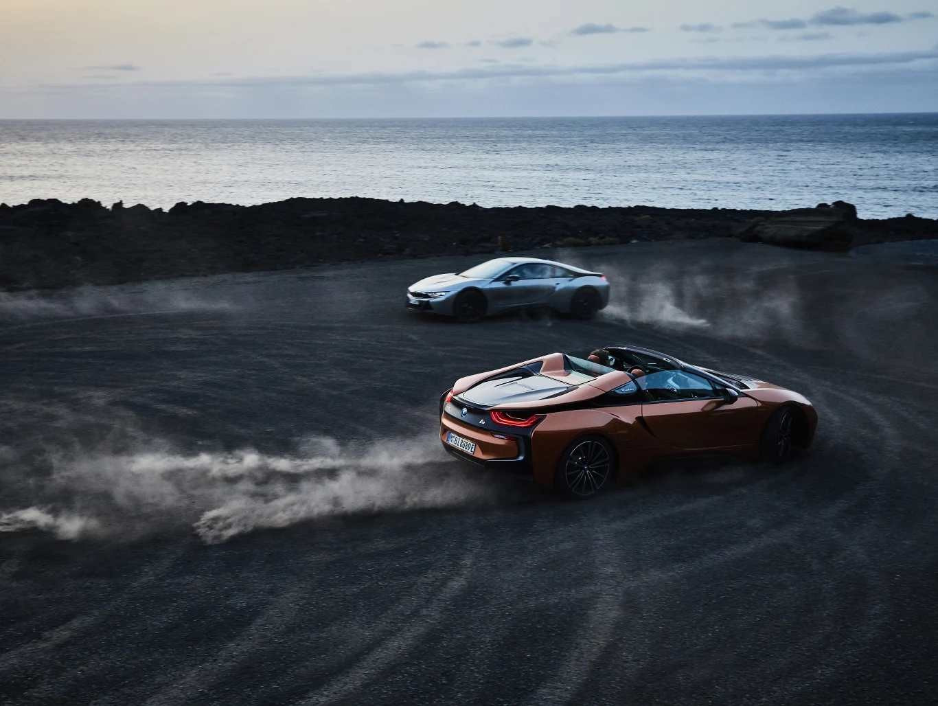 BMW i8 oraz i8 Roadster BMW i8 oraz i8 Roadster
