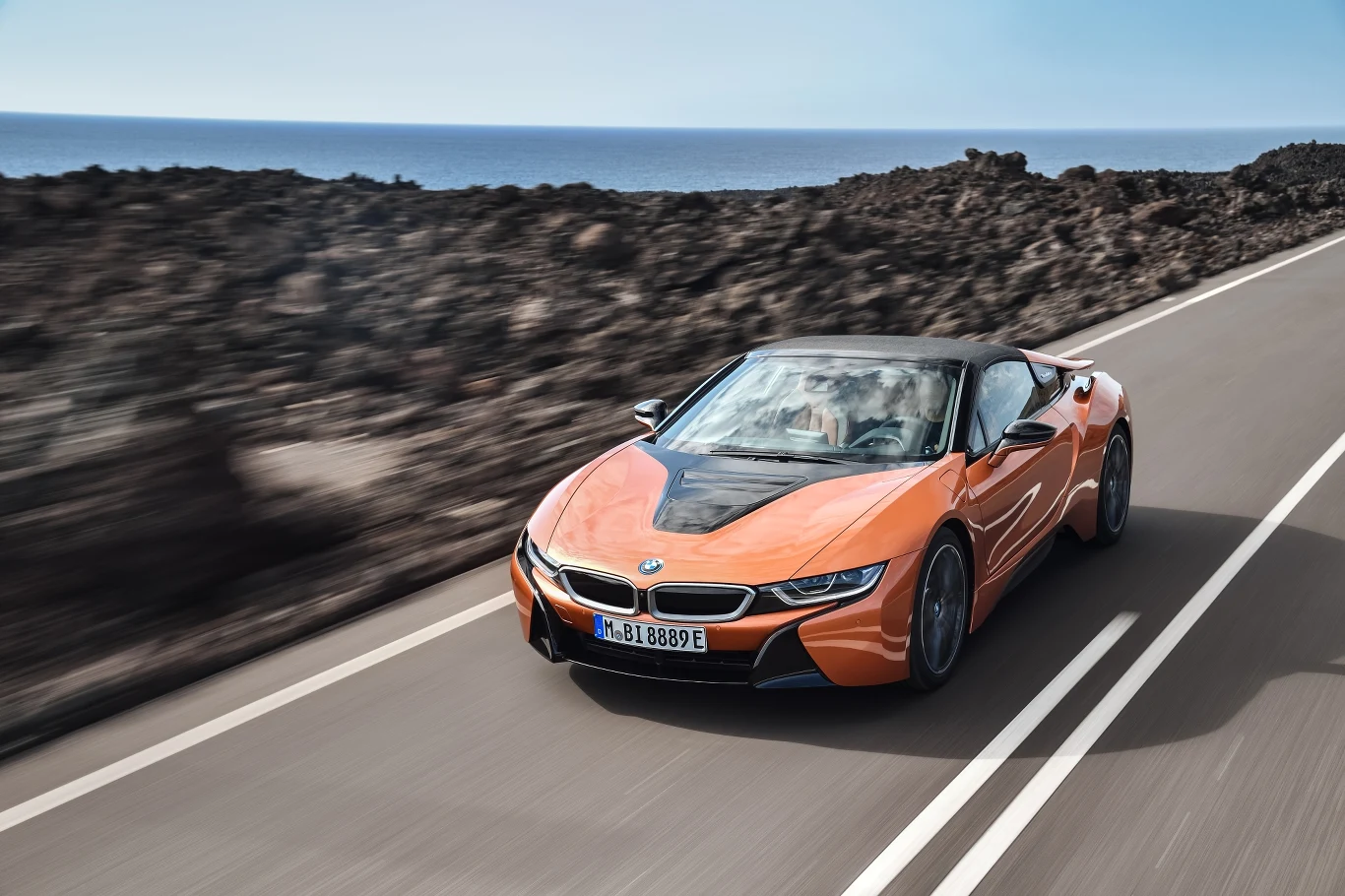 BMW i8 oraz i8 Roadster BMW i8 oraz i8 Roadster