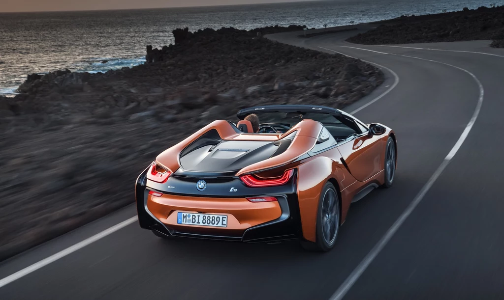 BMW i8 Roadster