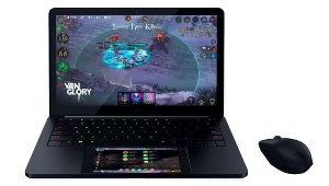 Razer prezentuje Project Linda - hybryda laptopu i smartfonu