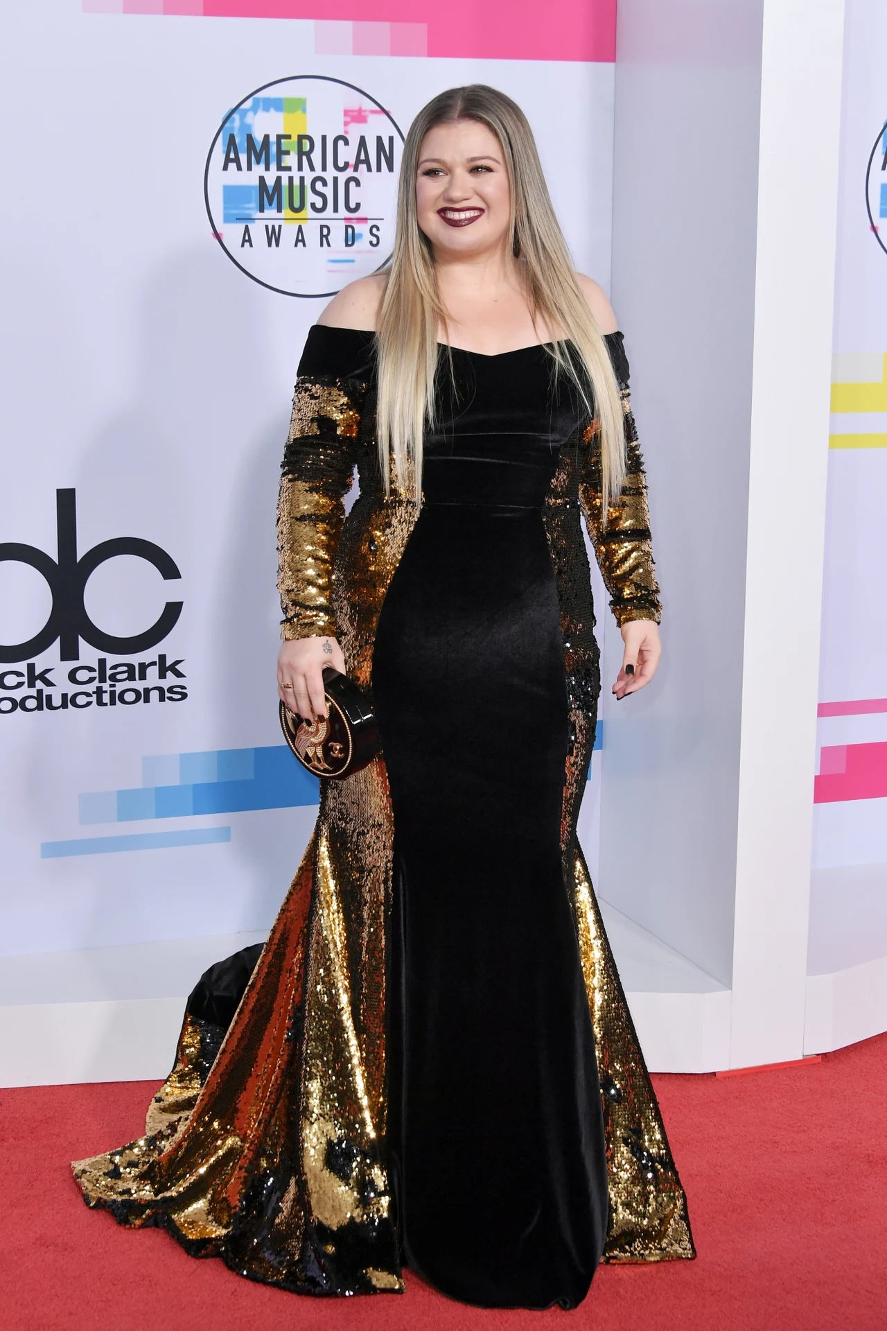 Kelly Clarkson Kelly Clarkson