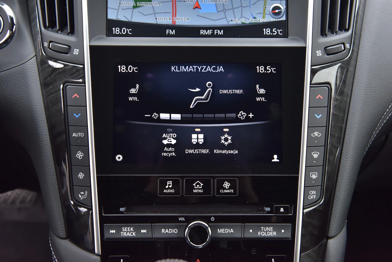 Infiniti Q60 2.0t Premium Tech