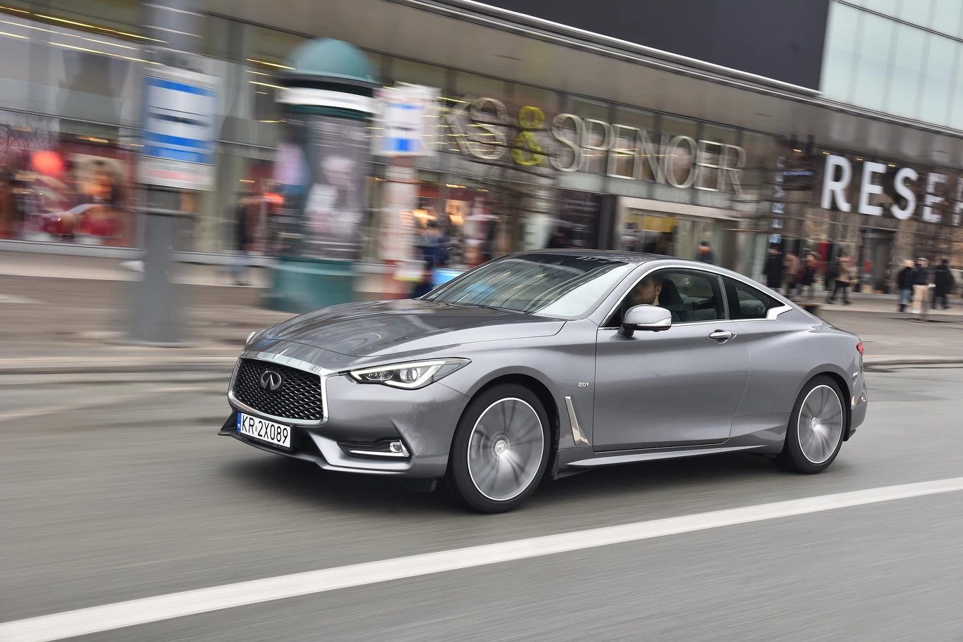 Infiniti Q60 2.0t Premium Tech