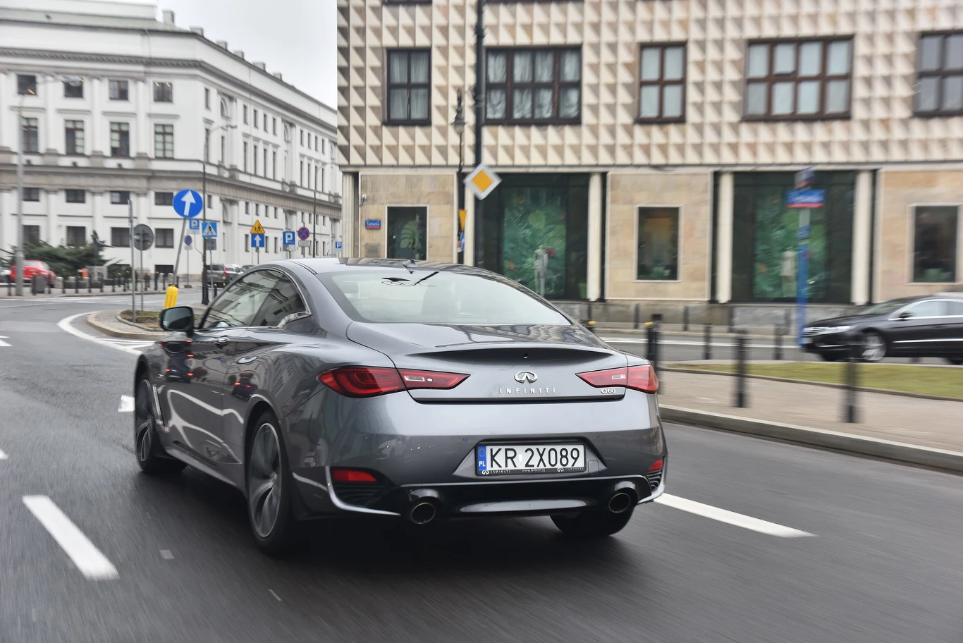 Infiniti Q60 2.0t Premium Tech