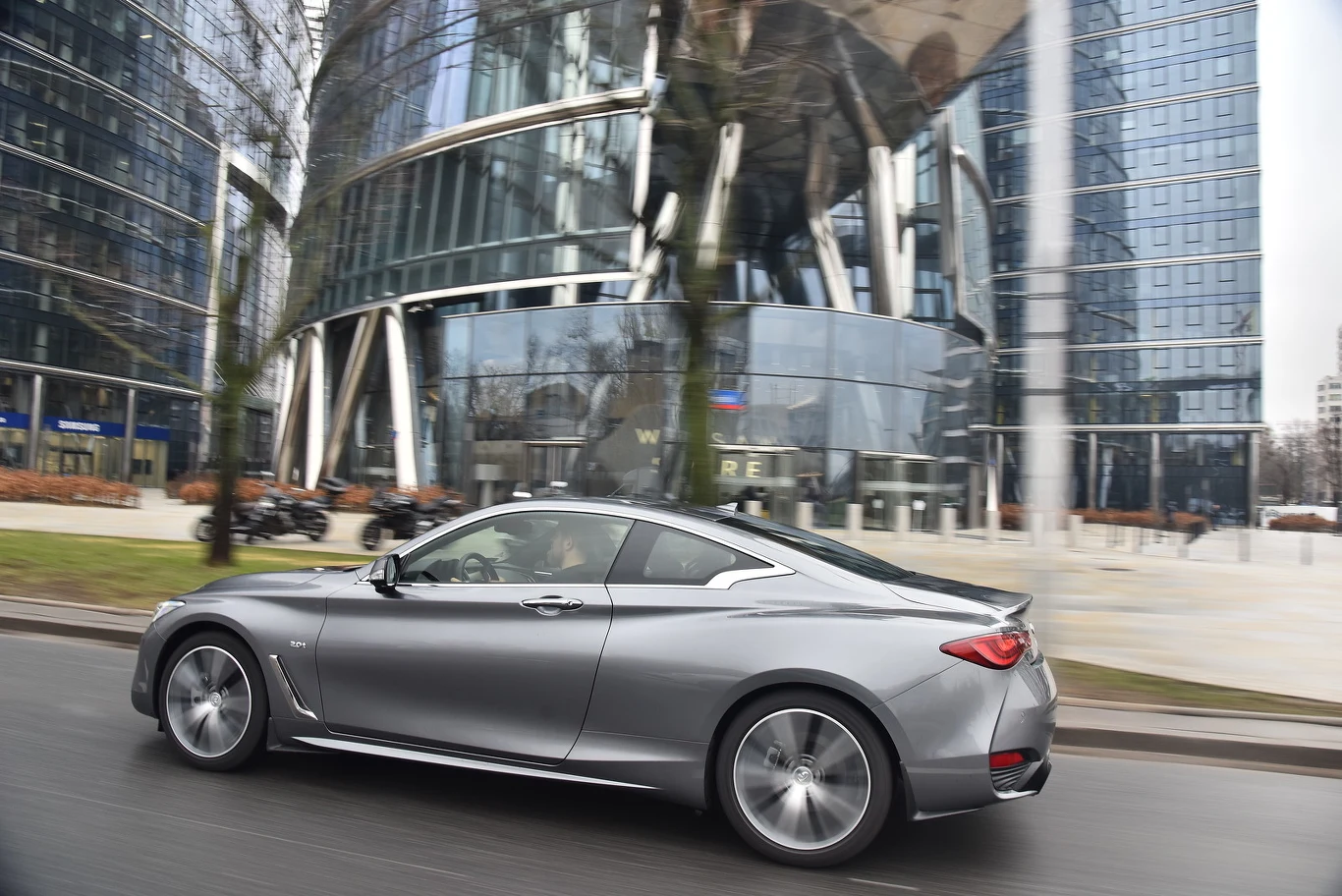 Infiniti Q60 2.0t Premium Tech
