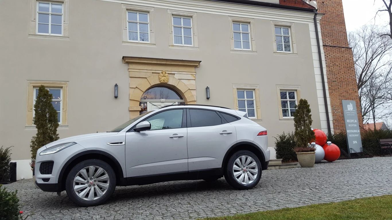 ​Jaguar E-Pace