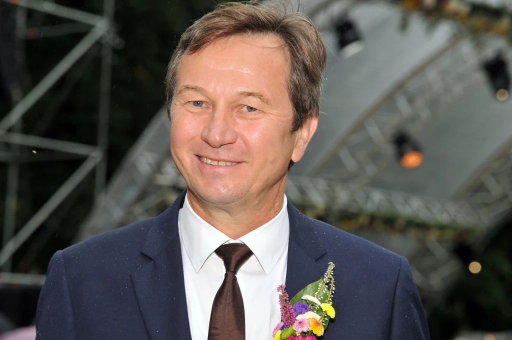 Piotr Cyrwus Piotr Cyrwus