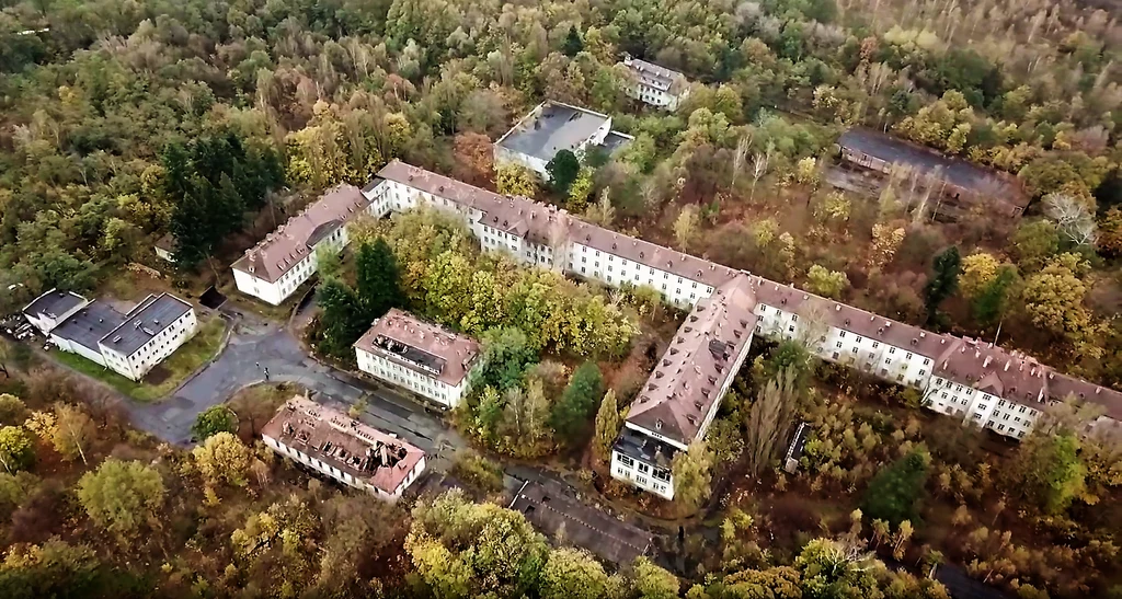 Stary poradziecki szpital jest ogromny. Ekipa Urbex weszła do środka...