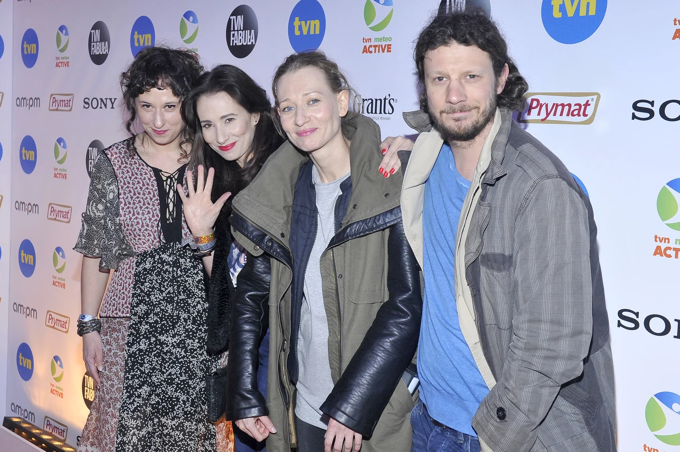 Siostry Popławskie mają za sobą już kilka wspólnych produkcji! Siostry Popławskie mają za sobą już kilka wspólnych produkcji!